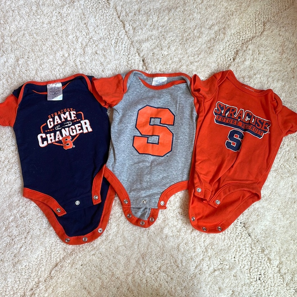 Syracuse Onsie set